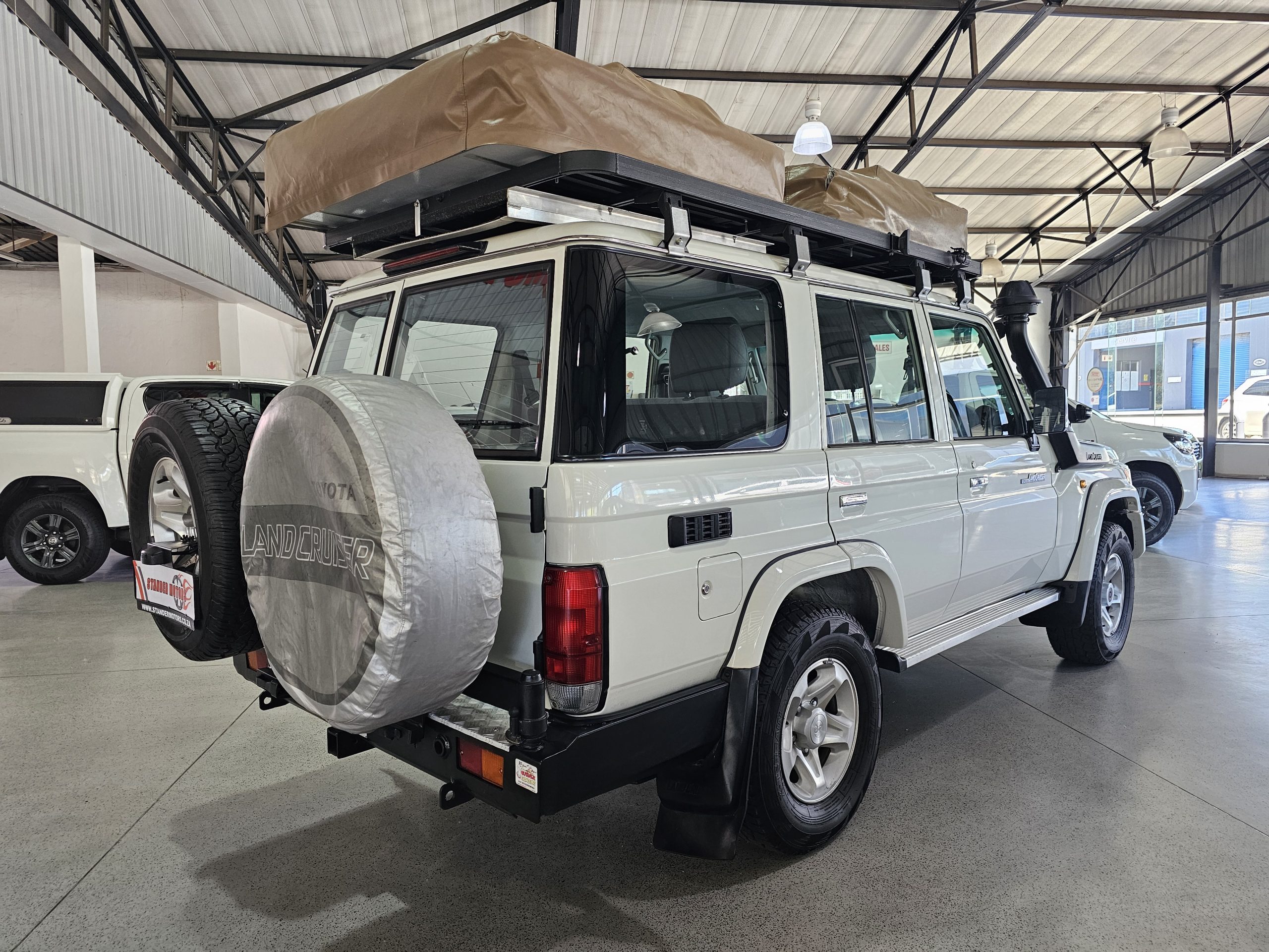 2019 Toyota Land Cruiser 76 4.5 V8 LX